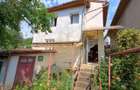 Casa cu 2 camere / Liliacului