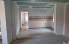 Casă cu 4 camere în Central - 7