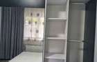 De inchiriat Apartament 3 camere - 7