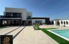 Resedinta de Luxury cu Piscina | 560 mp Teren | Selgros Damil