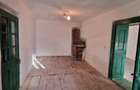 Casa 114 mp - in Hateg la 300 m de primarie 52000 euro - 3