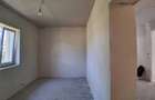 Casa luminoasa, complet renovata la interior, situata la grani?a cu Oradea - 8