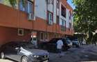 Apartament cu 3 camere decomandat în Central - 18