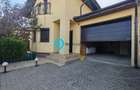 Vila 4 camere | Garaj | Curte 400 mp | zona Corbeanca - Tamas |