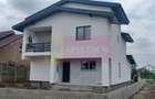 Săbăreni, casă p+1E+m, 5 camere, 3 bai, terasă acoperită, CT - 2