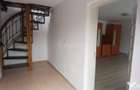 Casa 8 camere de Valea Voievozilor Targoviste 653mp teren - 6