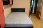 De inchiriat apartament cu 3 camere decomandat, etaj 1 - 4