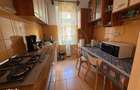 Apartament, 3 camere, 95 mp, decomandat, zona Centrala