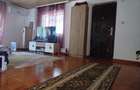 Casă cu 6 camere cu Teren 3261 Mp în Crunți - 2