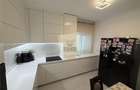 Apartament de LUX cu 4 camere 2 bai si 2 parcari in Cartier Deventer