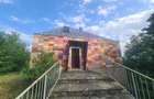 Vila de vanzare cu 6 camere in Cornu (teren 6.600 mp)