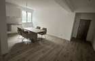 Vand apartament cu 3 camere la parter - 1