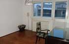 Apartament cu 4 camere, cu o suprafa?a utila de 105 m2, situat intre Pia?a Romana ?i Calea Victoriei - 8