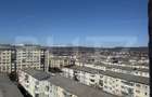 Apartament 3 camere, 55 mp, zona Micro 4 - 2