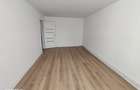 De vanzare apartament cu 4 camere ?i 2 balcoane, renovat, etajul 2 - 5