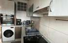 Apartament 3 camere 2 balcoane bucatarie inchisa in zona Strand II