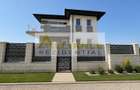 Casa individuala P+1E || 4 camere 2 bai  || 247 mp teren || - 1