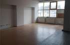 Spațiu comercial, de 530 mp, în Central - 4