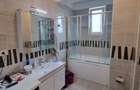 Apartament 3 camere mobilat si utilat complet str Maramures Parc Unirii