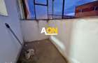 Apartament 3 camere, 2 bai, decomandat, etaj 3, Cetate, zona Mercur - 1