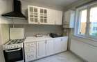 Inchiriez apartament 3 camere recent renovat - 2