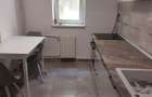 Inchiriez apartament 3 camere - 2