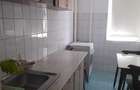 Inchiriez apartament 3 camere - 7