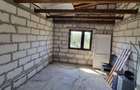 Casa la rosu de vanzare in Dumitra 1.500 mp teren! - 1