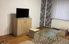 Inchiriez apartament 3 camere