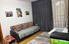 Apartament cu 3 camere semidecomandat în Central - 1