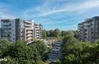 Apartament spatios cu 4 camere si 3 balcoane zona Grand Arena Mall