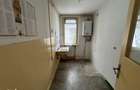 De vanzare Apartament cu 2 camere, decomandat, bv dacia etaj 4 - 10