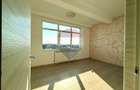Apartament cu 3 camere de vanzare bloc caramida Cumpana intrare - 12