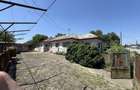 Casă cu 4 camere în Pietroșani - 5