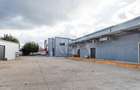 Hale depozitare/productie + Cladire de birouri | Teren 4213 m.p. | Tunari - 1