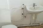 central, casa cu 10 spatii, 3 bai, parter plus 2 etaje, - 10