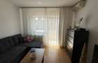 Vand apart.2 cam.Micalaca-Miorita, et.3 din 4,st.73 mp,cu centrala pe gaz,renovat