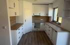 Oportunitate de investi?ie Casa de vacan?a Pensiune in Borsec 3 dormitoare, izolata termic, te