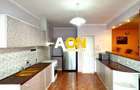 Casa P+1, 912 mp teren, 5 camere, strada asfaltata, zona Lipoveni
