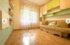 Ofer spre inchiriere apartament cu 3 camere - 4