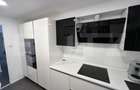 Apartament 3 camere, decomandat, parcare, zona UMF - 2