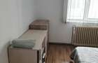 Apartament de inchiriat, str. Calea Moldovei, 2 camere, balcon inchis, etaj 1 - 3