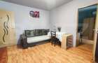 Apartament cu 3 camere, 49 mp, etaj 1, mobilat, zona Micro 15 - 3