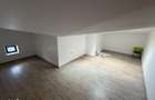 Apartament 3 camere în vilă P+1,  curte Inacului