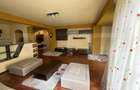 Apartament de inchiriat, cu 3 camere, 100 mp, zona Ciuperca - 6