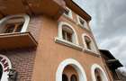De vanzare hotel Orizont Slanic Prahova