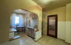 Apartament cu 2 camere- zona UTA(et.1/4) - 9