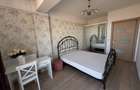 Inchiriez apartament cu 3 camere - 1