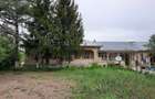 Casă cu 4 camere cu Teren 13000 Mp în Oncești - 1