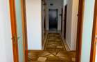 Persona fizică închiriez apartament 2 cam. Ştrand, etaj 4 5 cu lift, terasă gene